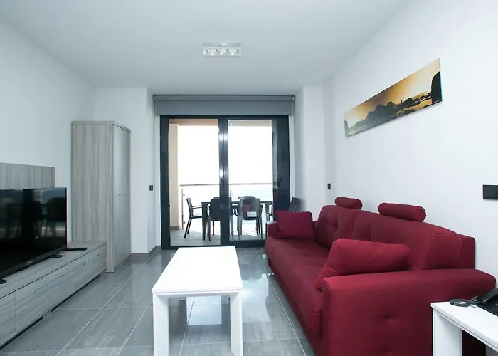 福恩吉罗拉海滩公寓 * 丰希罗拉